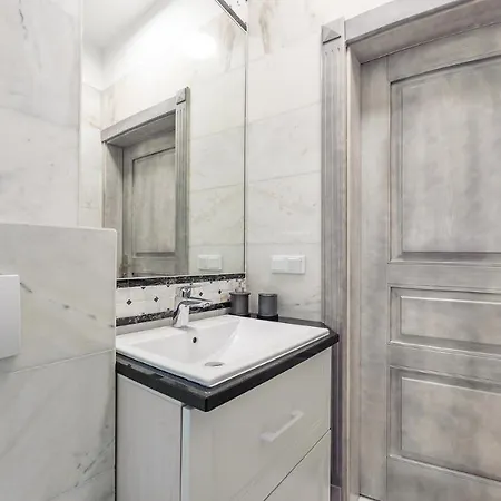 Appartement Sopockie Blonie