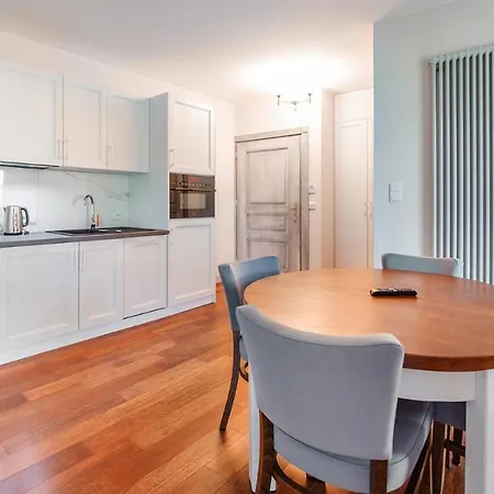 Appartement Sopockie Blonie